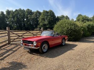 TRIUMPH TR6